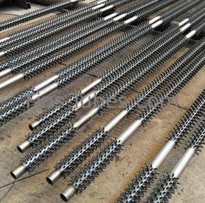 DELLOK ASTM SMLSの合金鋼A335はステンレス鋼の円形の管を散りばめる